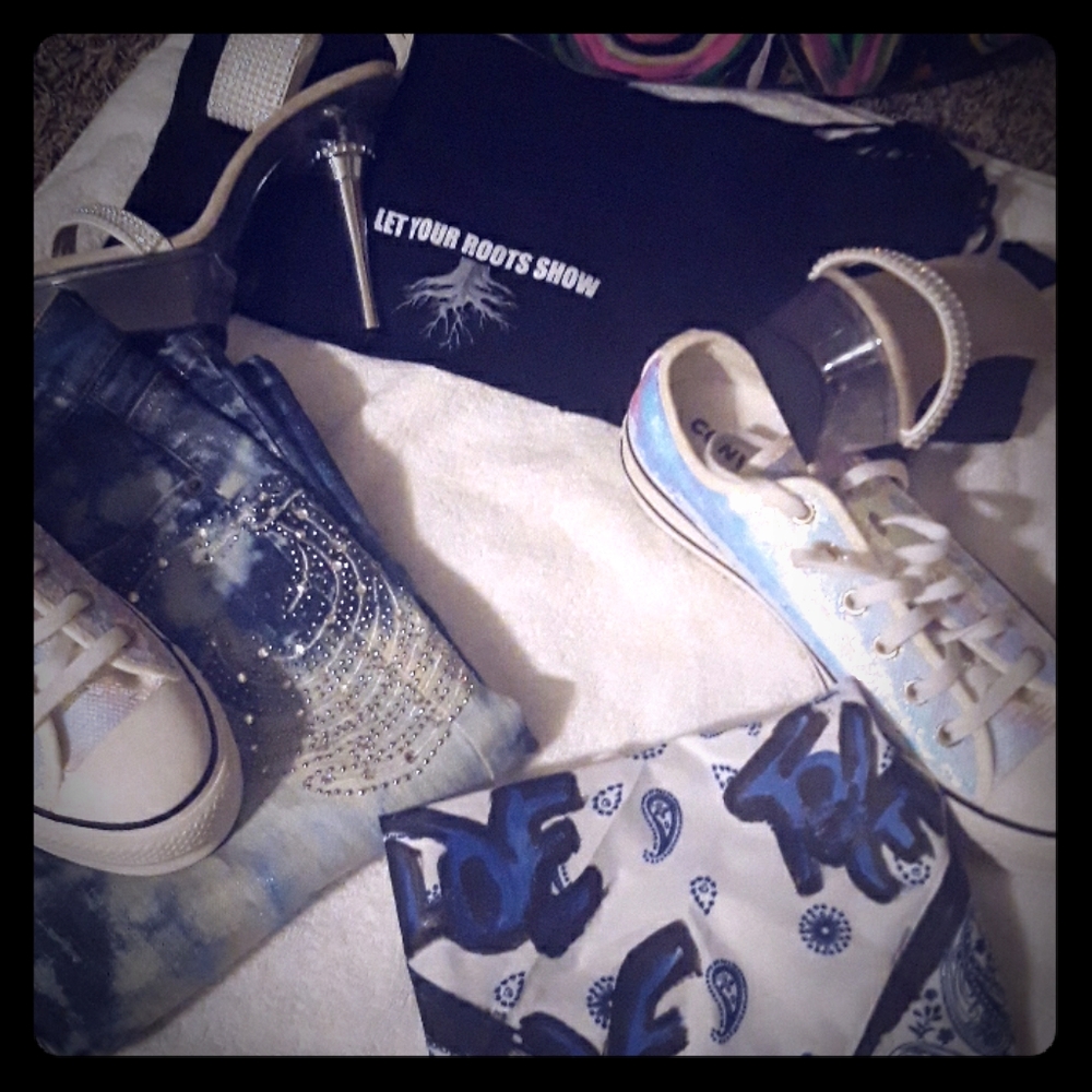 DENIM HANDPAINTED BODY WEAR